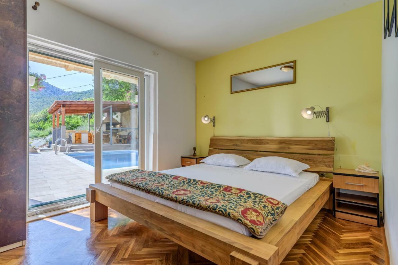 Holiday home Marincello